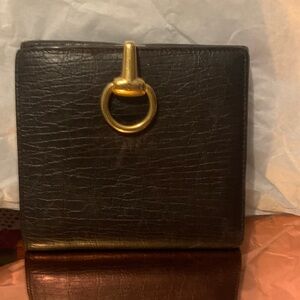 Gucci Black Leather Bifold Wallet with Gold Ring Detail